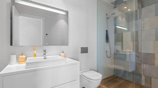 Reventa - Apartamentos -
Orihuela Costa - Las Colinas golf