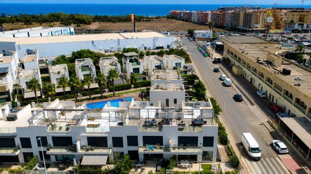 Reventa - Apartamentos -
Orihuela Costa - Punta Prima