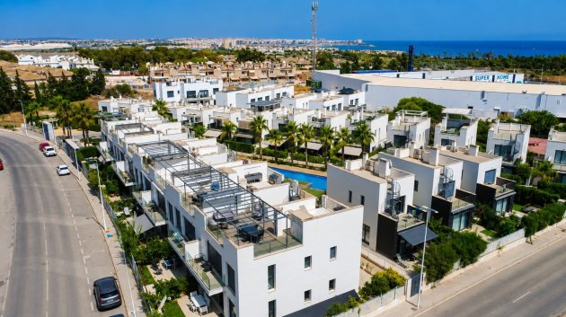 Reventa - Apartamentos -
Orihuela Costa - Punta Prima