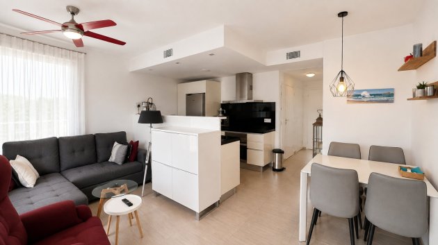 Reventa - Apartamentos -
Orihuela Costa - Punta Prima
