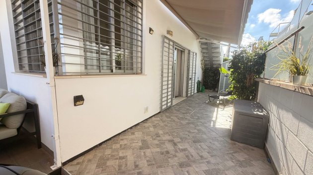 Reventa - Adosado -
Ciudad Quesada - Pueblo Bravo