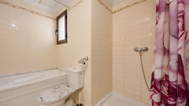Reventa - Apartamentos -
Orihuela Costa - Lomas De Cabo Roig