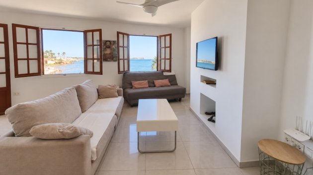 Reventa - Apartamentos -
Orihuela Costa - La Zenia