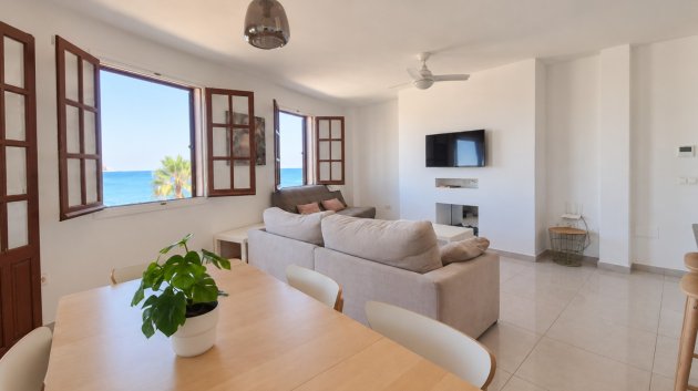 Reventa - Apartamentos -
Orihuela Costa - La Zenia