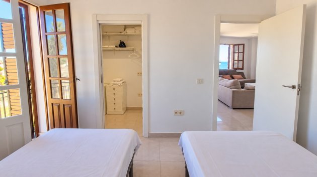 Reventa - Apartamentos -
Orihuela Costa - La Zenia