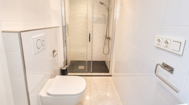 Reventa - Apartamentos -
Orihuela Costa - La Zenia