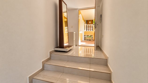 Reventa - Apartamentos -
Orihuela Costa - La Zenia