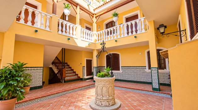 Reventa - Apartamentos -
Orihuela Costa - La Zenia