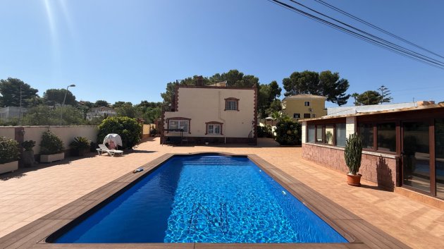 Reventa - Chalets -
Torrevieja - Costa Blanca