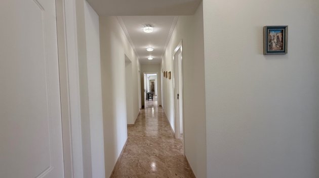 Reventa - Chalets -
Torrevieja - Costa Blanca