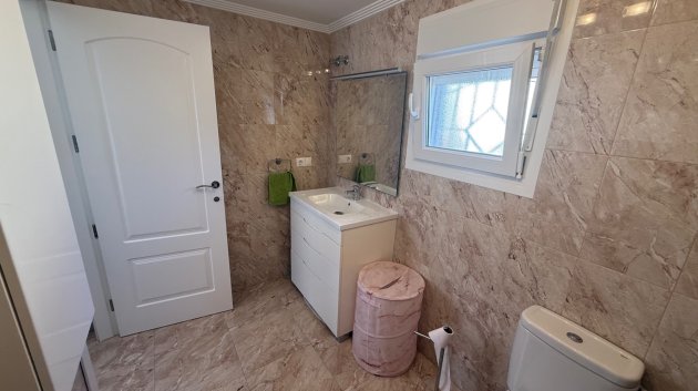 Reventa - Chalets -
Torrevieja - Costa Blanca