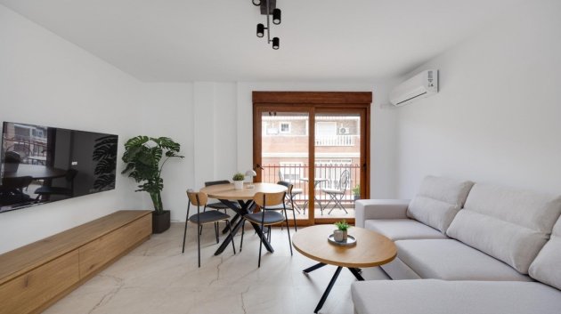 Reventa - Apartamentos -
Playa del Acequion