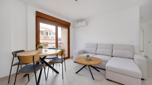 Reventa - Apartamentos -
Playa del Acequion