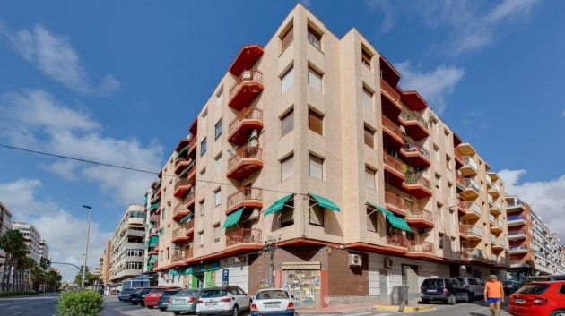 Reventa - Apartamentos -
Playa del Acequion