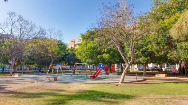 Reventa - Apartamentos -
Playa del Acequion