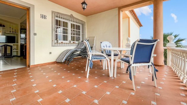 Reventa - Apartamentos -
Orihuela Costa - Los Altos *