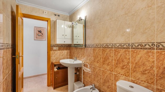 Resale - Apartments -
Torrevieja