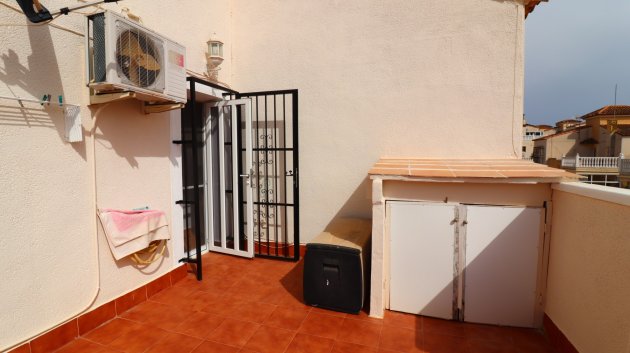 Revente - Villa -
Algorfa - Montebello