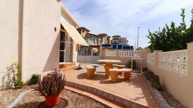 Revente - Villa -
Algorfa - Montebello