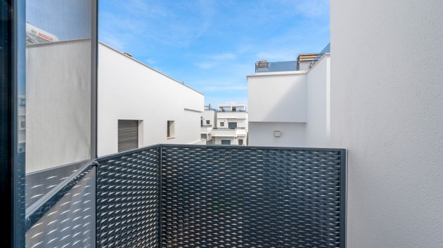 Revente - Villa -
Orihuela Costa - Orihuela