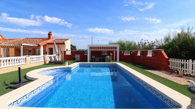 Revente - Villa -
Daya Vieja - Daya Vieja - Country