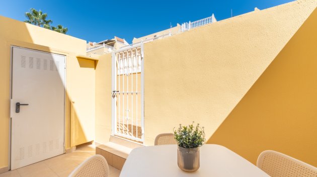 Revente - Maison de ville -
Orihuela Costa - Las Filipinas