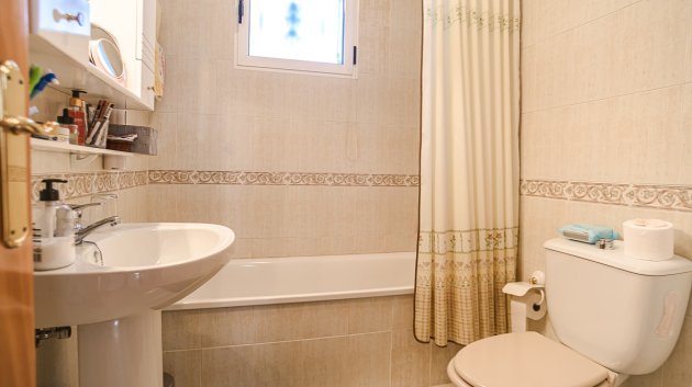 Revente - Villa -
Orihuela Costa - Los Altos