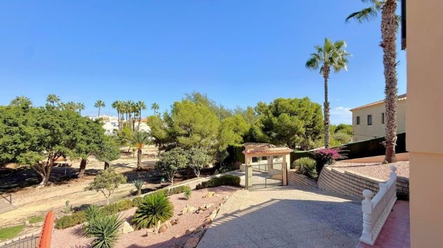 Revente - Villa -
Orihuela Costa - Los Dolses