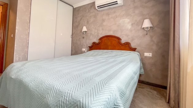 Revente - Villa -
Torrevieja - Cabo Cervera