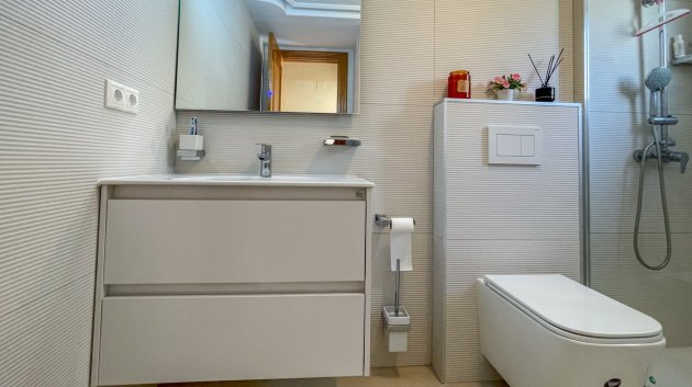 Revente - Villa -
Torrevieja - Cabo Cervera