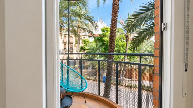 Reventa - Apartamentos -
Alicante - Center