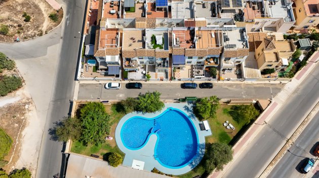 Reventa - Apartamentos -
Orihuela Costa - Los Almendros-La Florida