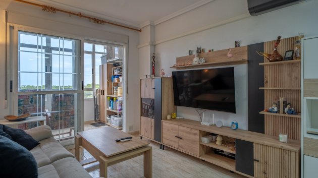Reventa - Apartamentos -
Torrevieja - La Siesta