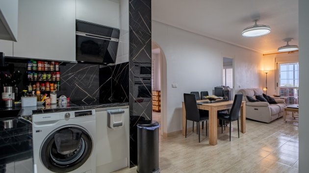 Reventa - Apartamentos -
Torrevieja - La Siesta
