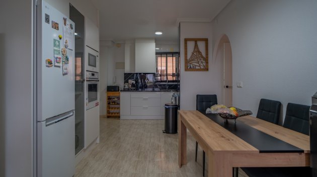 Reventa - Apartamentos -
Torrevieja - La Siesta
