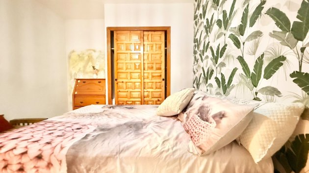 Reventa - Apartamentos -
Torrevieja - Playa Los Locos
