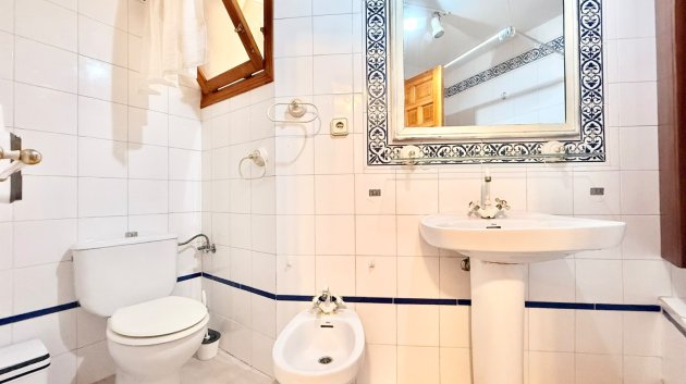 Reventa - Apartamentos -
Torrevieja - Playa Los Locos
