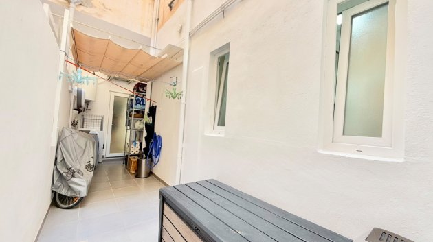 Reventa - Apartamentos -
Torrevieja - Center