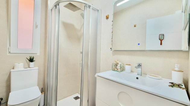 Reventa - Apartamentos -
Torrevieja - Center