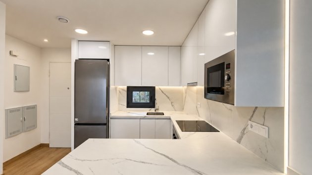 Reventa - Apartamentos -
Torrevieja - Los Balcones