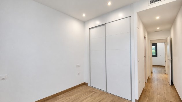 Reventa - Apartamentos -
Torrevieja - Los Balcones