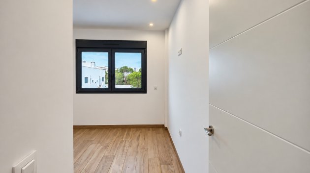 Reventa - Apartamentos -
Torrevieja - Los Balcones