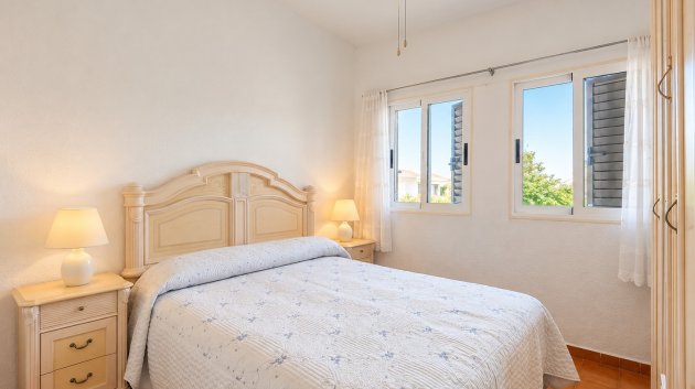 Reventa - Adosado -
Torrevieja