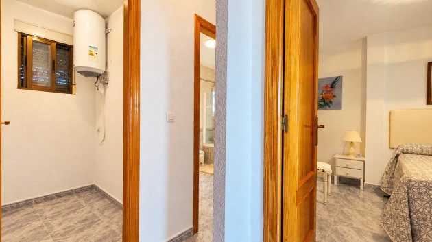 Reventa - Adosado -
Torrevieja