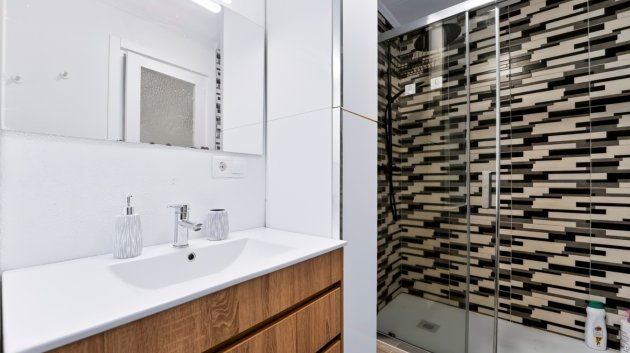Reventa - Apartamentos -
Guardamar del Segura - Center