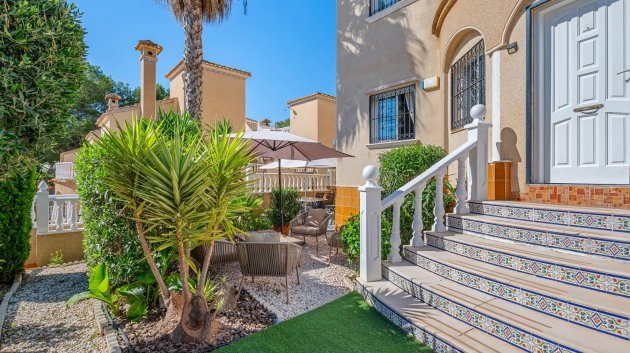 Reventa - Adosado -
Villamartín - Costa Blanca