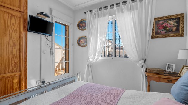 Reventa - Adosado -
Villamartín - Costa Blanca