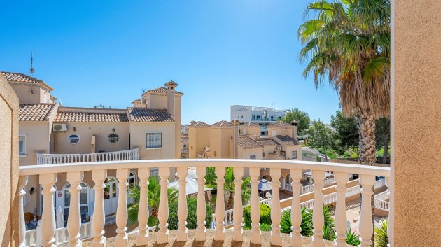 Reventa - Adosado -
Villamartín - Costa Blanca