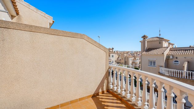 Reventa - Adosado -
Villamartín - Costa Blanca