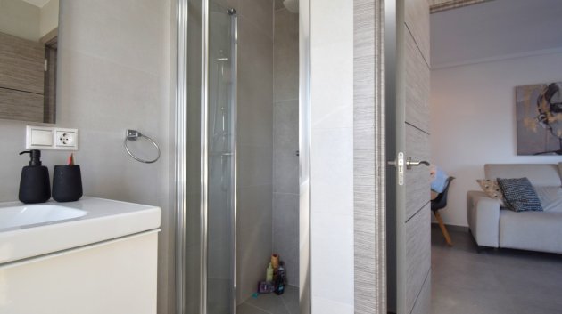 Reventa - Apartamentos -
Orihuela Costa - Las Filipinas